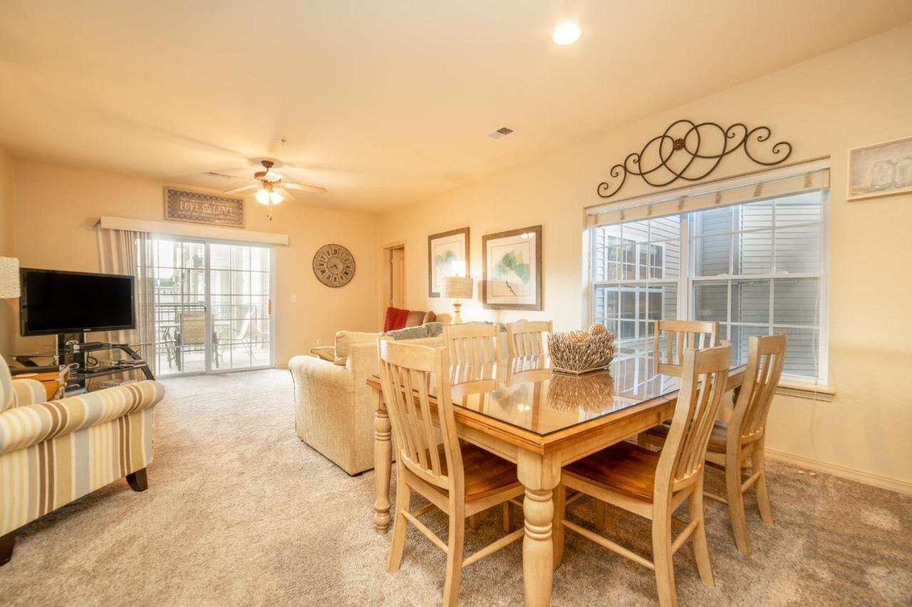 Three-Bedroom Apartment,1066920820:JPEG