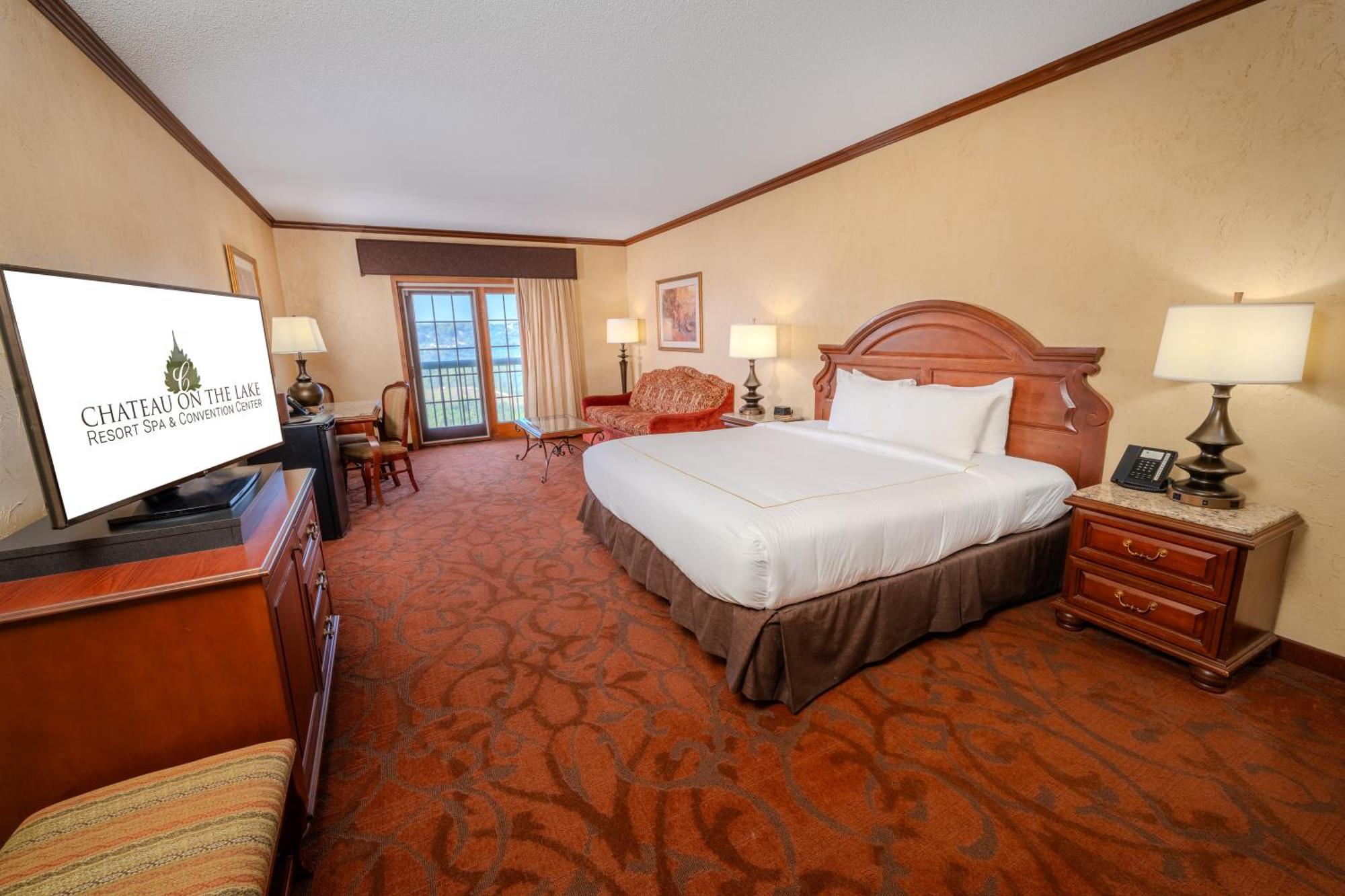 King Room with Lake View,1697913290:JPEG